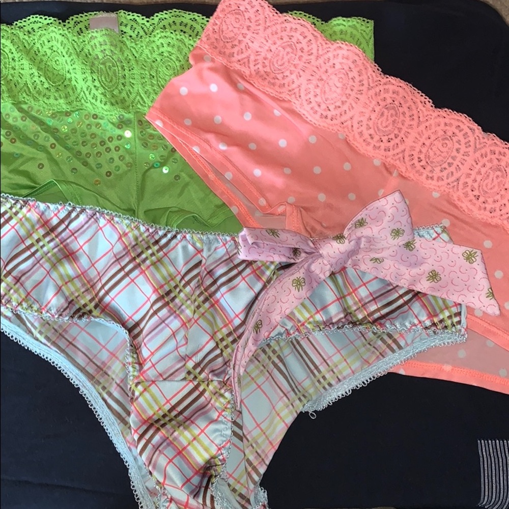 Sexy VS panty bundle